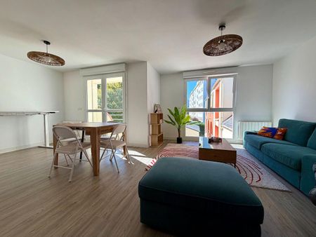 Location Appartement 3 pièces Meublé 65m² ORVAULT 44700 - Photo 4