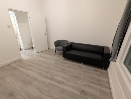 1 Bed Flat, Anerley Road, SE20 - Photo 3