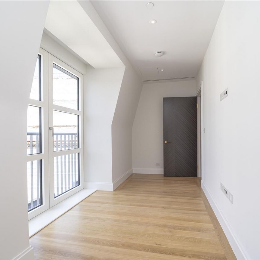 9 Millbank, London, SW1P - Photo 1