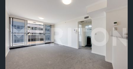 1 Bedroom apartment in the heart of Chatswood - Photo 3
