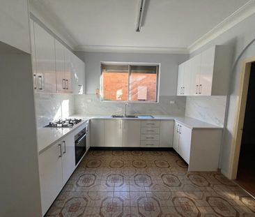 Dulwich Hill - Photo 3