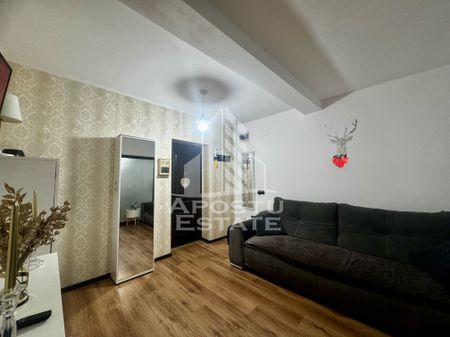 Apartament cu 2 camere, Timisoara, zona Lipovei, Curte proprie - Fotografie 2