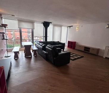 2 bedroom apartment to rent - Photo 2