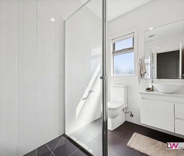 2/129 Raglan St, Preston, Vic 3072 - Photo 1