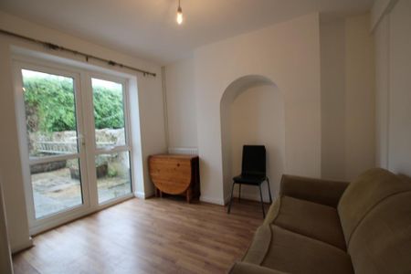 5 bedroom house to rent - Photo 3