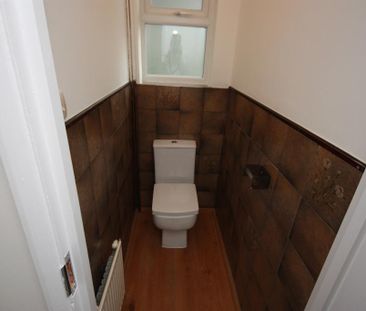 House share to rent - Photo 1