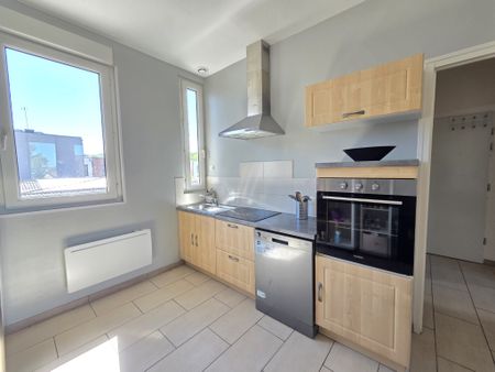 Location Appartement 3 pièces 59m² TROYES 10000 - Photo 4