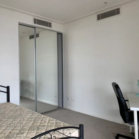 2 Bedroom plus 2 Spacious Study ROOM with Furniture Provided Apartment In Top Ryde - Photo 3