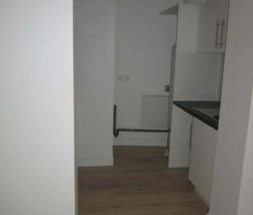 Location Appartement 2 pièces 50m² BORDEAUX 33000 - Photo 2