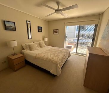 Furnished Beachside Apartment in a Convenient Coastal Location - Photo 3