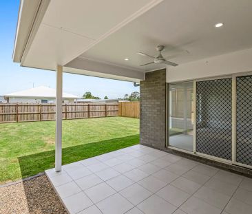 “BRAND NEW PREMIUM AND SPACIOUS 4 BEDROOM HOME WITH DUCTED COOLING ... - Photo 4