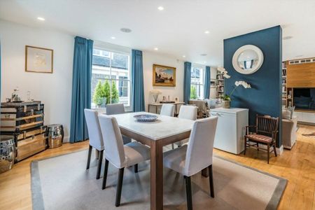 Pembroke Mews, Kensington, W8 - Photo 2