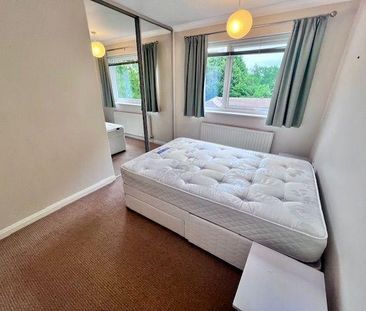 3 bedroom apartment to rent - Photo 4