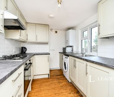 3 bedroom house to rent Cobden Road, Brighton, East Sussex, BN2 - Photo 5