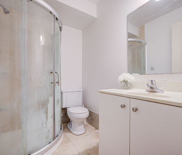 For Lease - 213 Maplehurst Avenue Unit# Lower, Toronto, Ontario - Photo 5