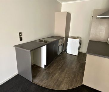 Two bedroom apartment close to the hospital - Photo 6