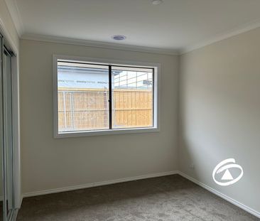 10 Blue Lily Circuit, 3977, Junction Village Vic - Photo 4