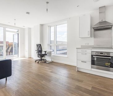 1 bedroom in a house share to rent - Photo 4