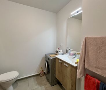 APPARTEMENT AVEC TERRASSE - 44.92m2 - Villeurbanne Villeurbanne (69... - Photo 6