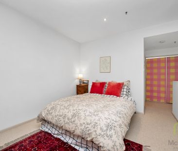 Unique Kingston Loft Apartment - Photo 4