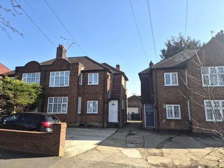 2 bedroom maisonette to rent - Photo 5
