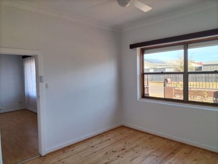 26 Price Street, Pennington SA 5013 - House For Rent | Domain - Photo 2