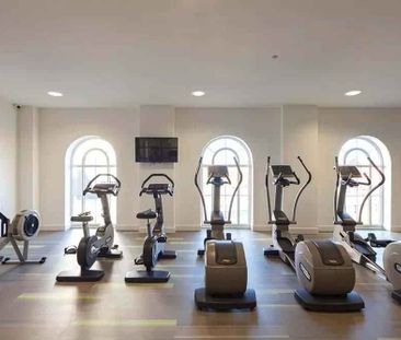 Studio Bronze - Photo 3