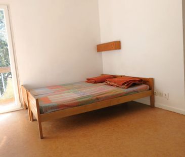 Studio Meublé, 18m², Les Hauts de Nîmes, 360€ H.C - Photo 4