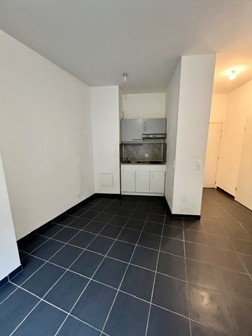 Location Appartement 1 pièce 35m² JUVISY SUR ORGE 91260 - Photo 2