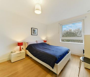 1 bedroom flat to rent - Photo 6