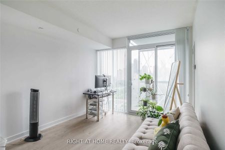 For Lease - 50 Wellesley Street Unit# 1505, Toronto, Ontario - Photo 3