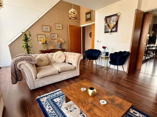 3 Bed Flat, Kilburn Park Road, NW6 - Photo 1