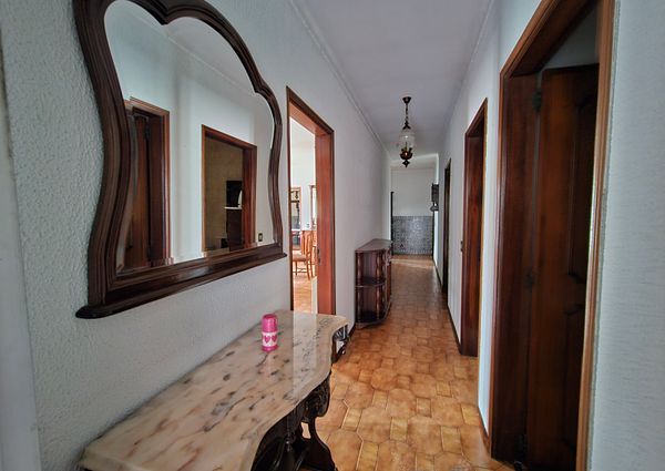 3 bedroom villa for rent in Aradas!
