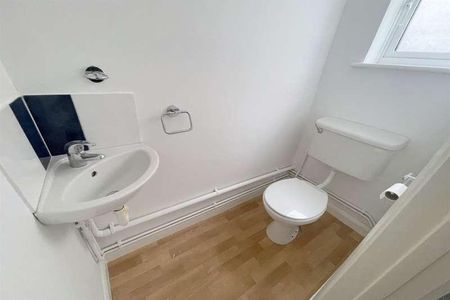 Malines Avenue, Peacehaven, BN10 - Photo 5