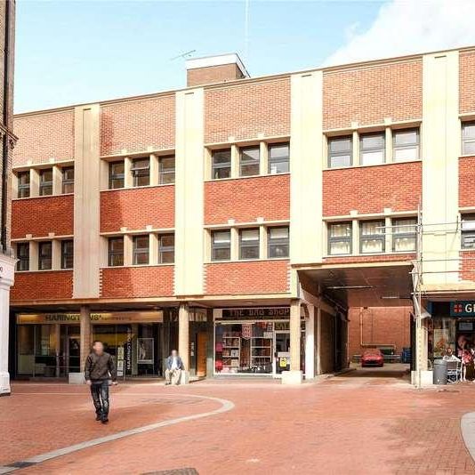 Market Place, Reading, Berkshire, RG1 - Photo 1