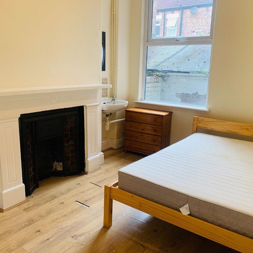 Chetwynd Street, L17, Liverpool - Photo 2