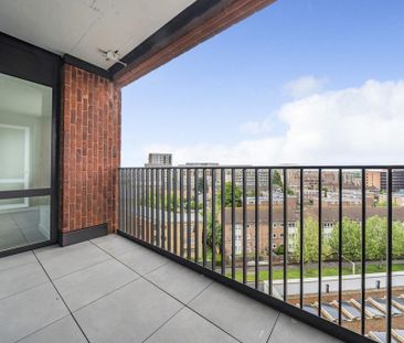 1 bedroom flat to rent - Photo 2