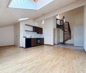 Joli appartement en duplex de 2,5 pièces, partiellement rénové - Foto 6