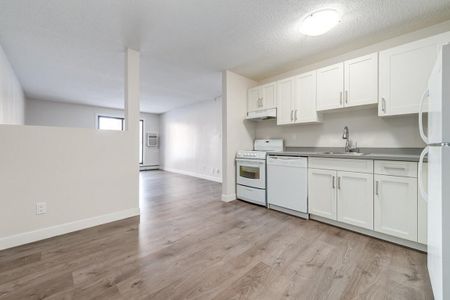 Premier Suite - 2 Bedroom - Photo 2