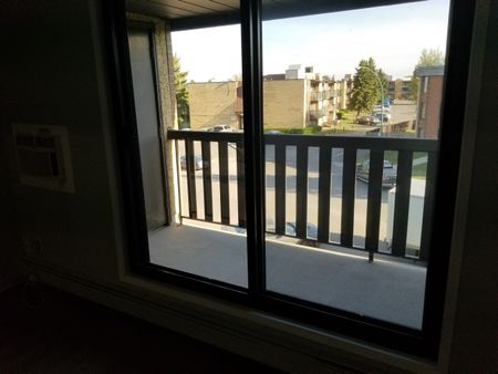 2 Beds & 1 Bath Apartment Style Condo In Wildwood Area - Photo 4