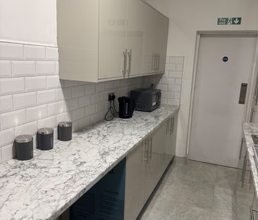 Room in a Shared House, Sarehole Road, B28 - Photo 5