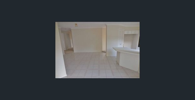 Spacious 4-Bedroom Home – Your Perfect Family Sanctuary! - Photo 1