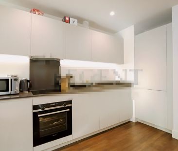 1 Bedroom 1 Bathroom - Photo 3