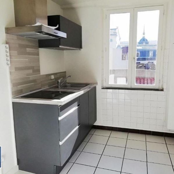 Location Appartement 2 pièces 30m² CLERMONT FERRAND 63000 - Photo 1