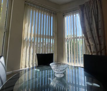 Apt 2, 100 University Avenue, Belfast BT7 1GY - Photo 1