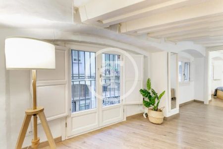 Piso de alquiler en C/ de la Lluna, El Raval - Photo 4