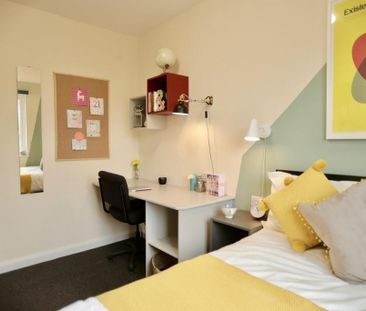 6 bedroom house to rent - Photo 4