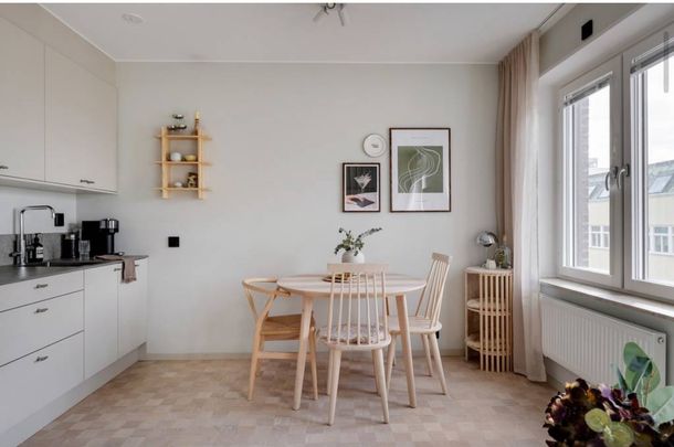 Warfvinges väg, Stockholm - Photo 1