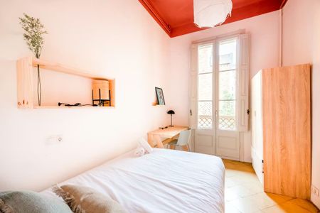 Carrer d'Homer, Barcelona, Catalonia 08023 - Photo 2