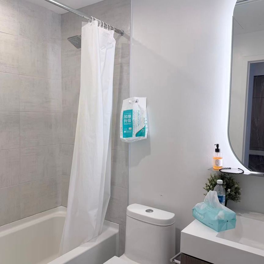 For Lease - 15 Holmes Avenue Unit# 1705, Toronto, Ontario - Photo 1